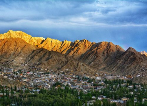 Stunning Places to Visit in & around Ladakh