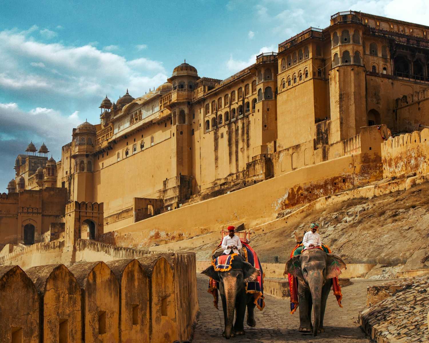 facade of the amber fort in amer rajasthan india