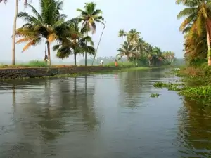 kerala kumarakom 300x225