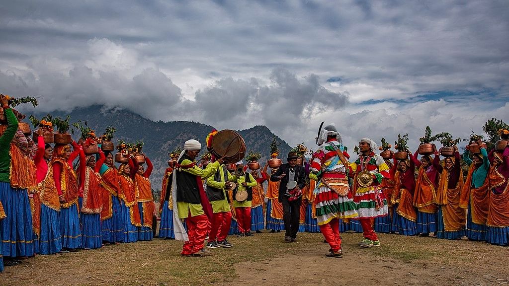Hurka Baul: Uttarakhand -tribal and folk dances of India
