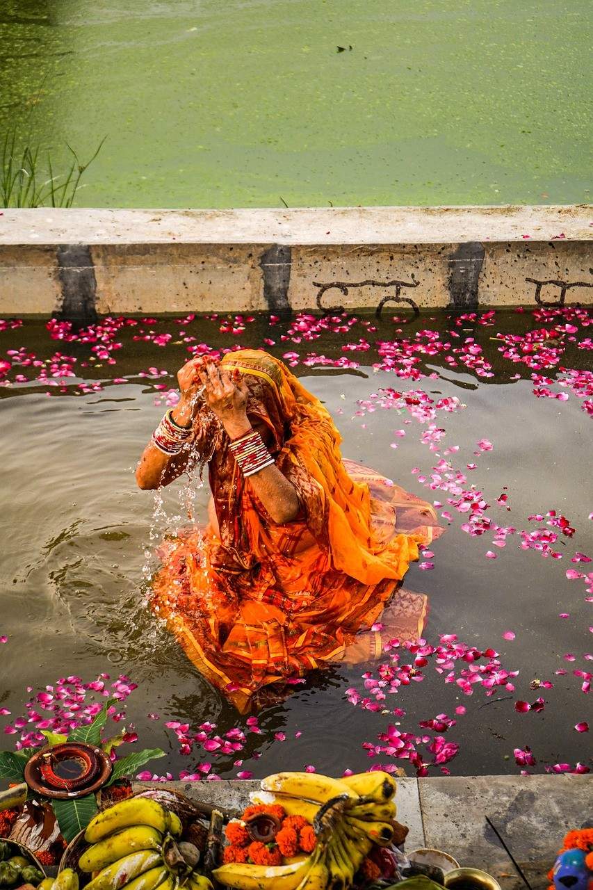 hinduism hindu festival river