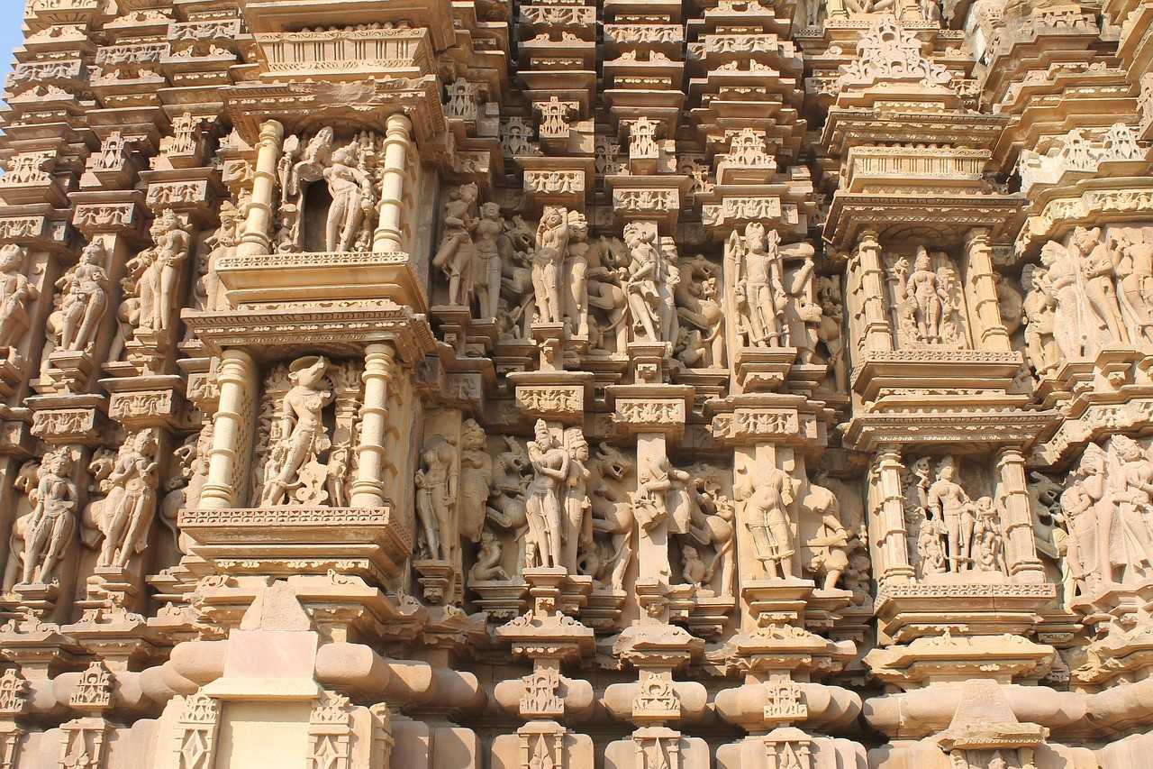 iconic temple in India carvings on temple in khajuraho